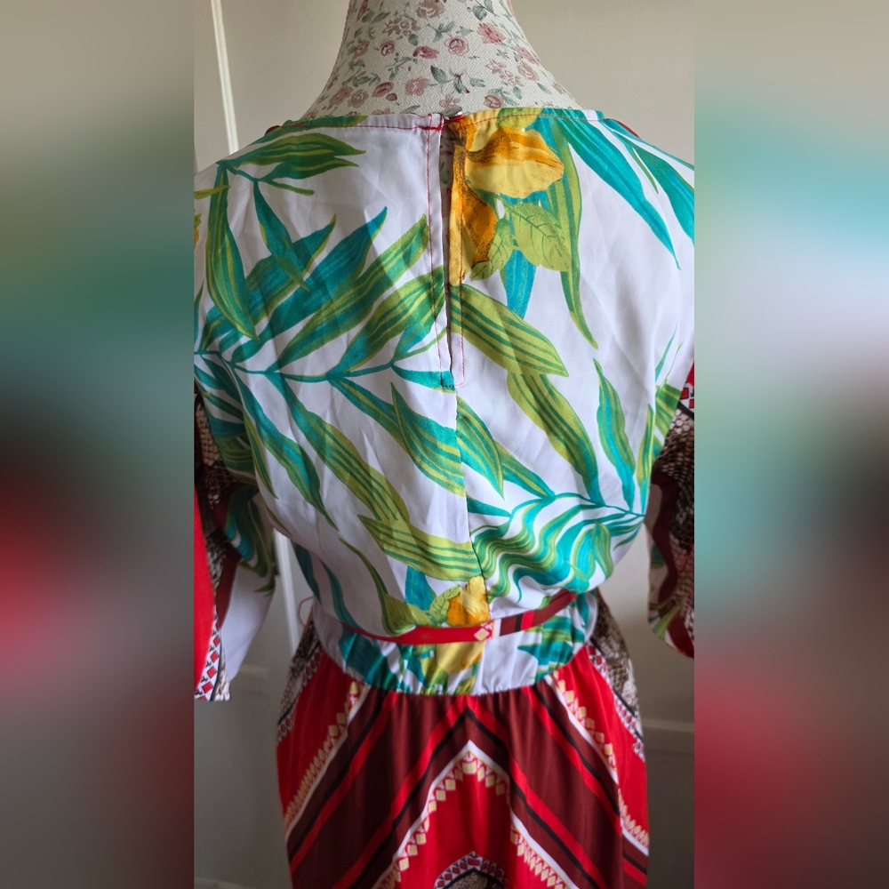 New York & Co Maxi Colorful Dress Size MEDIUM - Picture 5 of 11